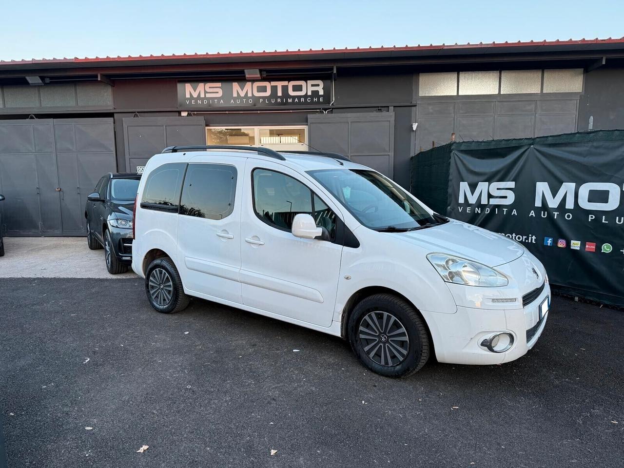 Peugeot Partner 1.6 HDi - AUTOCARRO 5 POSTI