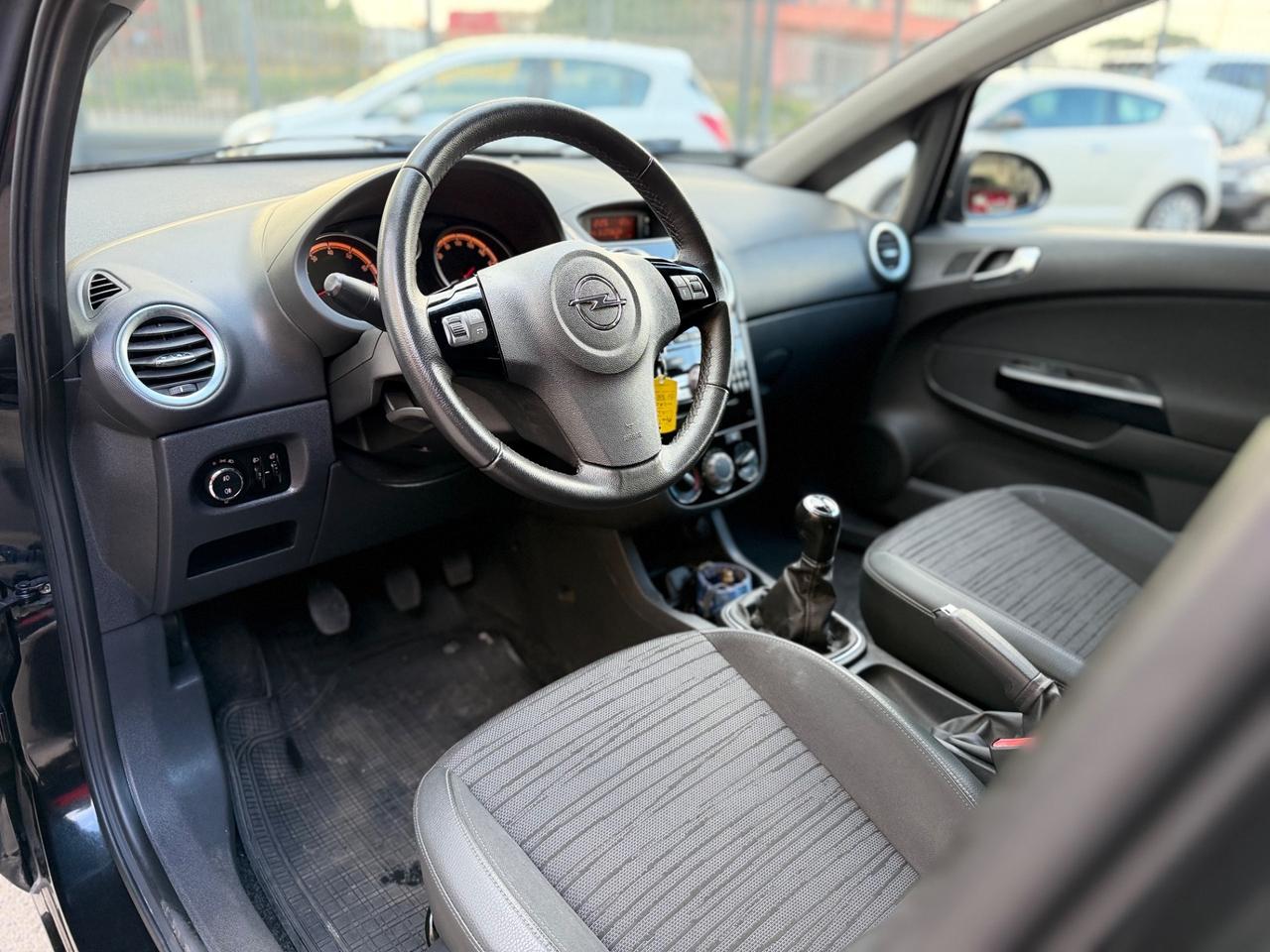 Opel Corsa 1.2 85CV 5 porte GPL-TECH Edition