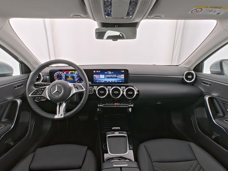 Mercedes-Benz A 180 180 Automatic Progressive Advanced