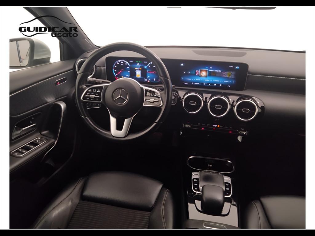 Mercedes-Benz Classe A - W177 2018 - A 180 d Executive auto