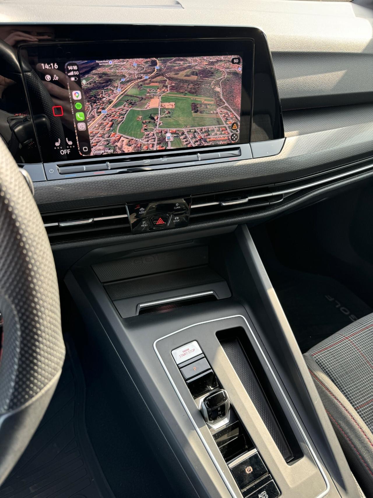 Volkswagen Golf GTI 2.0 TSI DSG