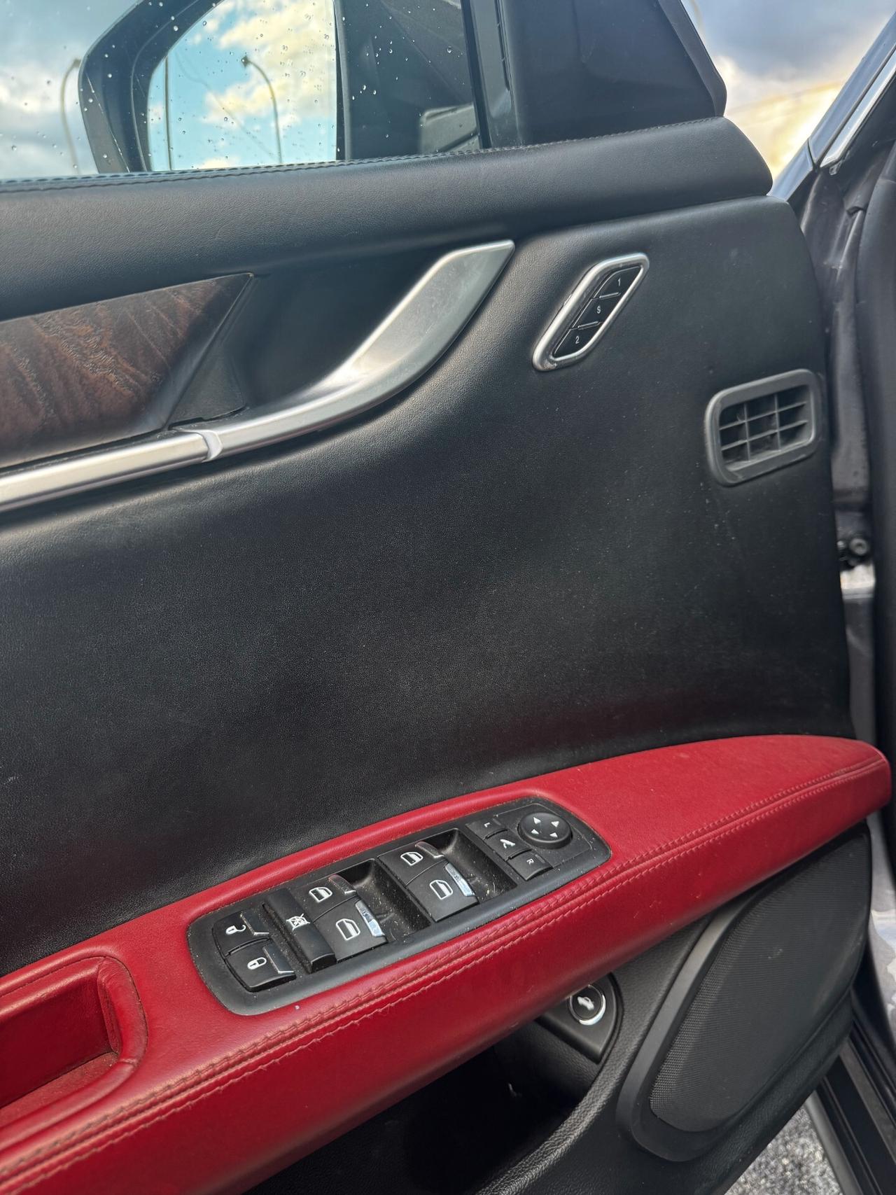 Maserati Ghibli V6 S Q4