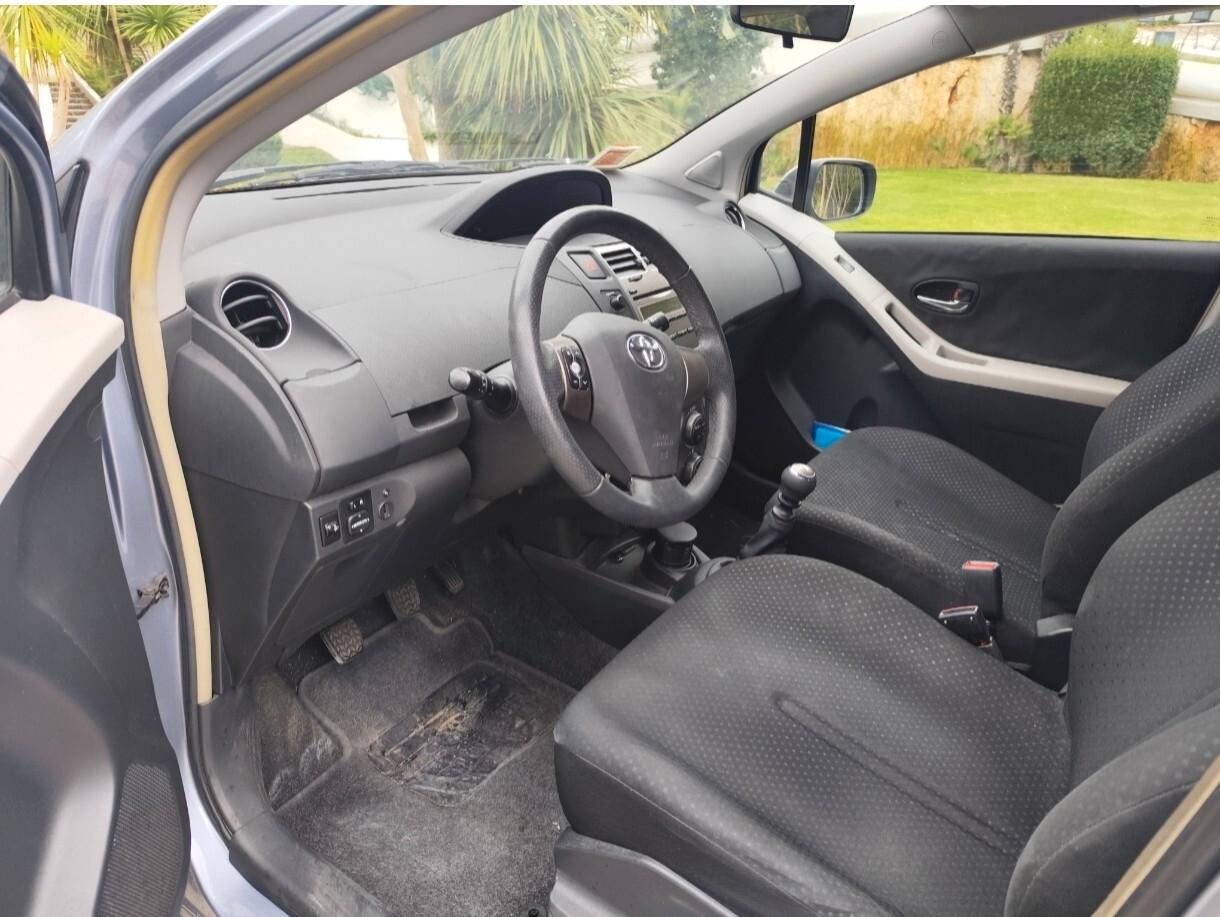 Toyota Yaris 1.3 5 porte Sol