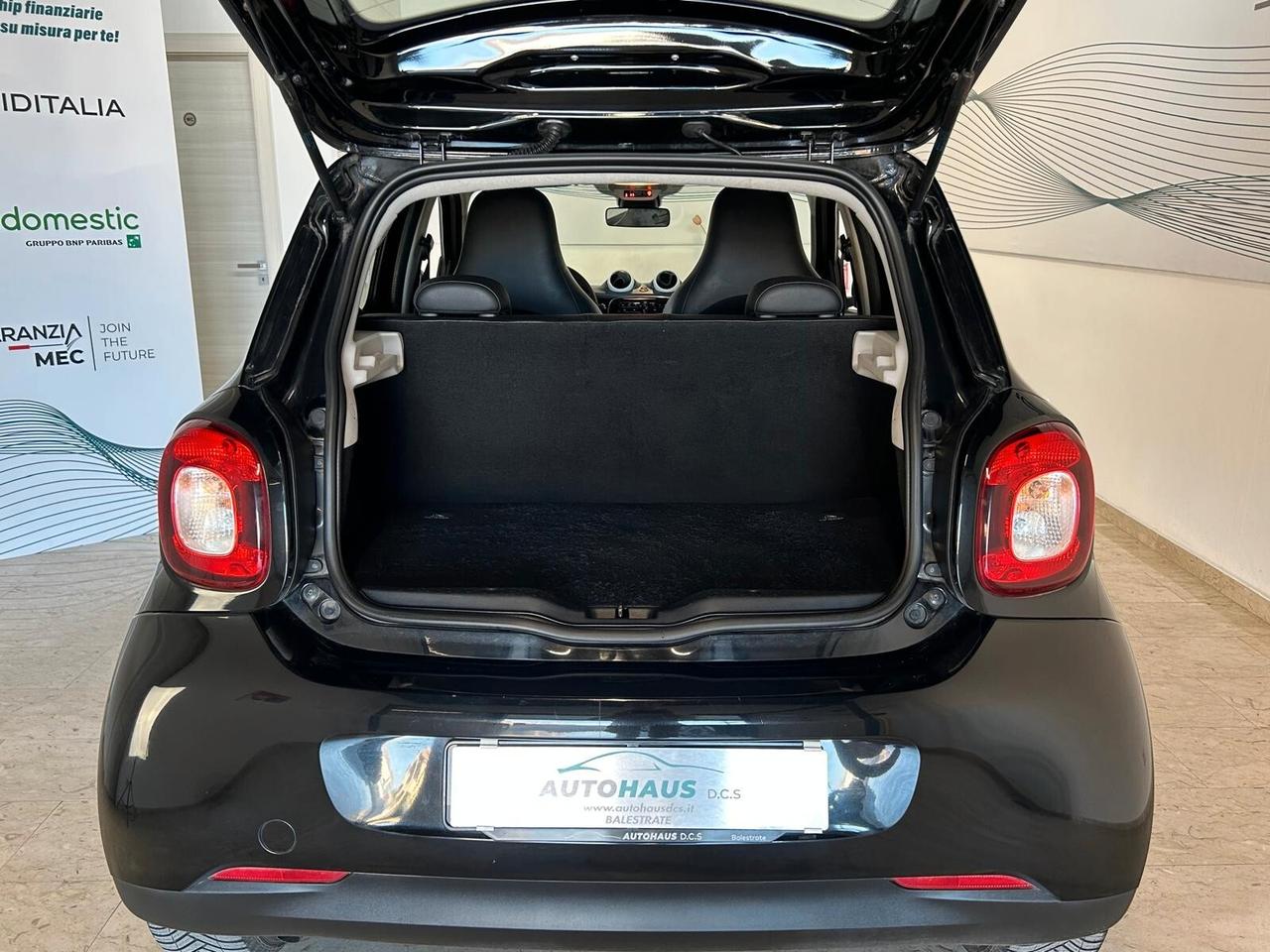 Smart ForFour 1.0 Prime tot black