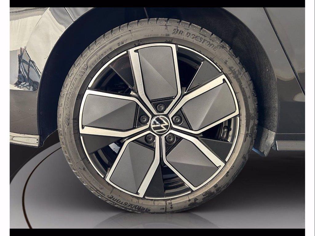 VOLKSWAGEN Golf 2.0 tdi r-line 150cv dsg del 2024