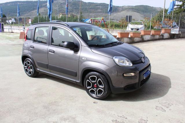 Fiat Panda 1.0 FireFly S&S Hybrid City Cross