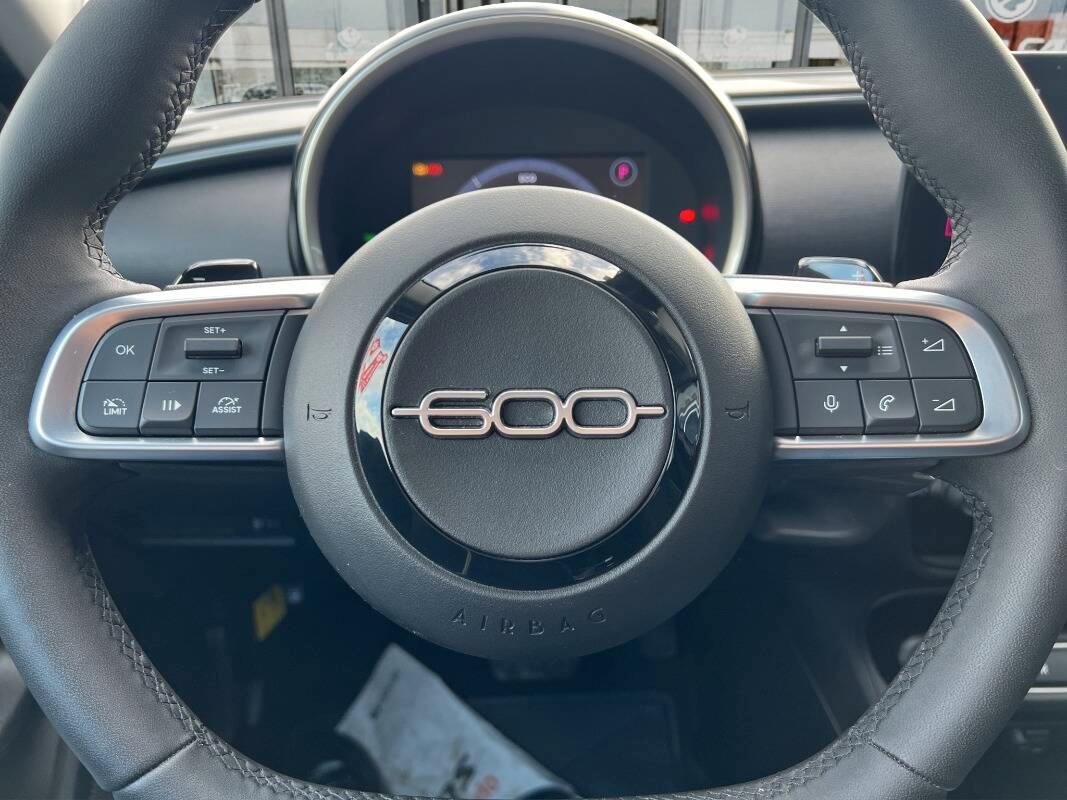 Fiat 600 1.2 hybrid 110cv auto Con CARPLAY