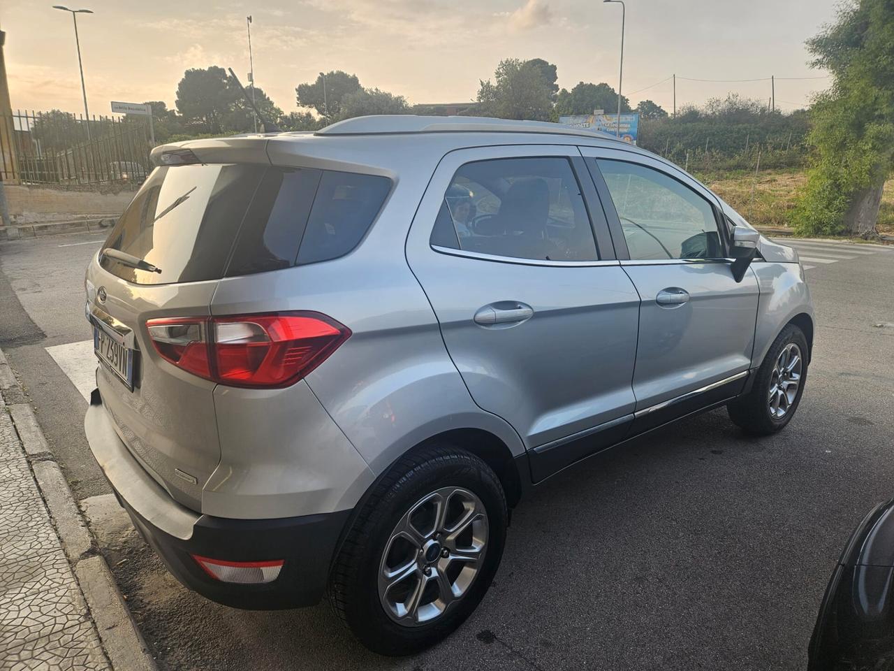 Ford EcoSport 1.0 Benz Titanium TETTO FULL