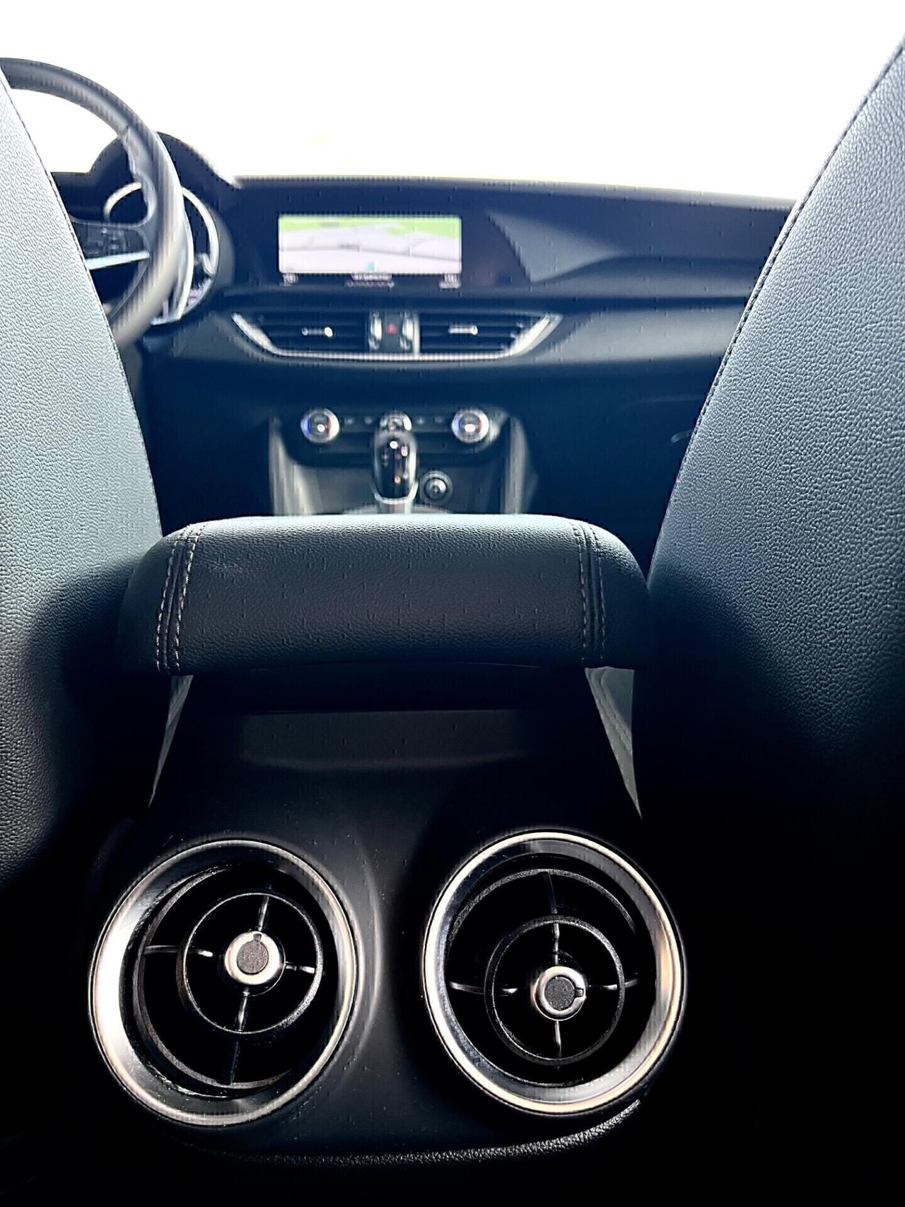 Alfa Romeo Stelvio 2.2 Turbodiesel 210 CV AT8 Q4 Executive