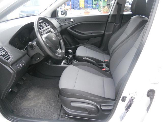 HYUNDAI i20 1.2 84 CV 5 porte Comfort