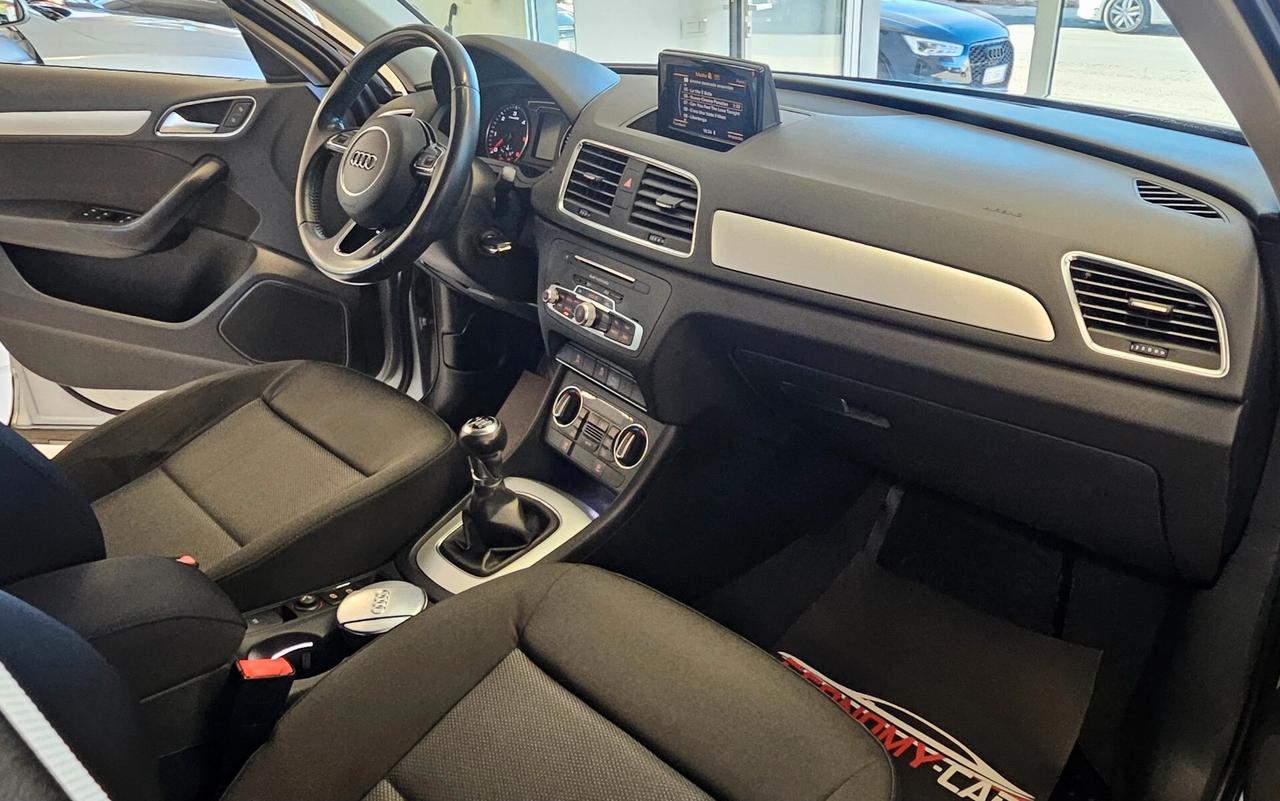 Audi Q3 2.0 TDI 120 CV Sport