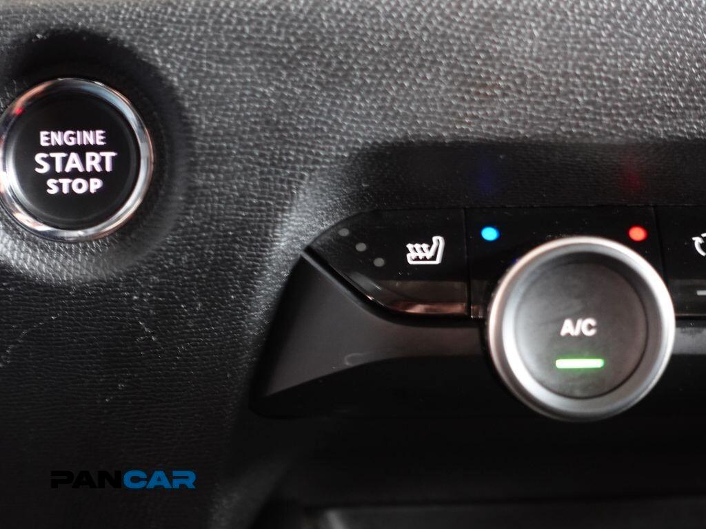 Citroen C4 BlueHDi 130 S&S EAT8 Shine Pack