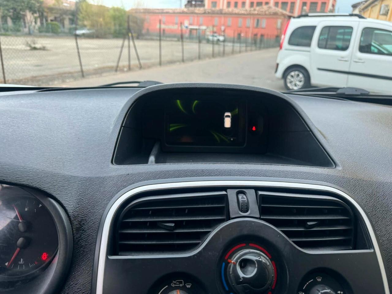 Renault Kangoo 2014 1.5 Diesel CINGHIA FATTA 90CV 66KW