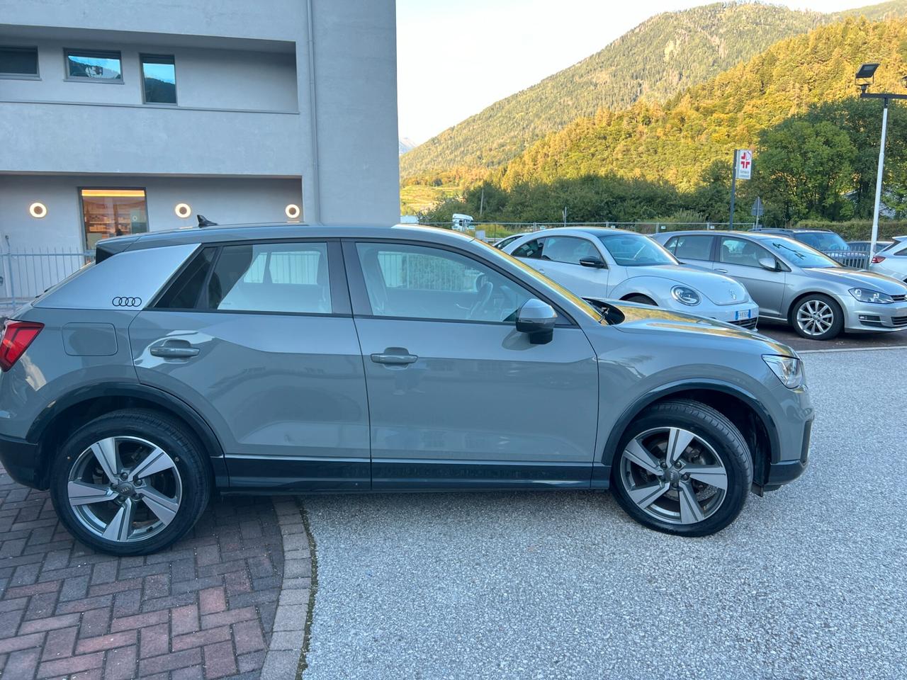 Audi Q2 30 TDI S tronic Business Design