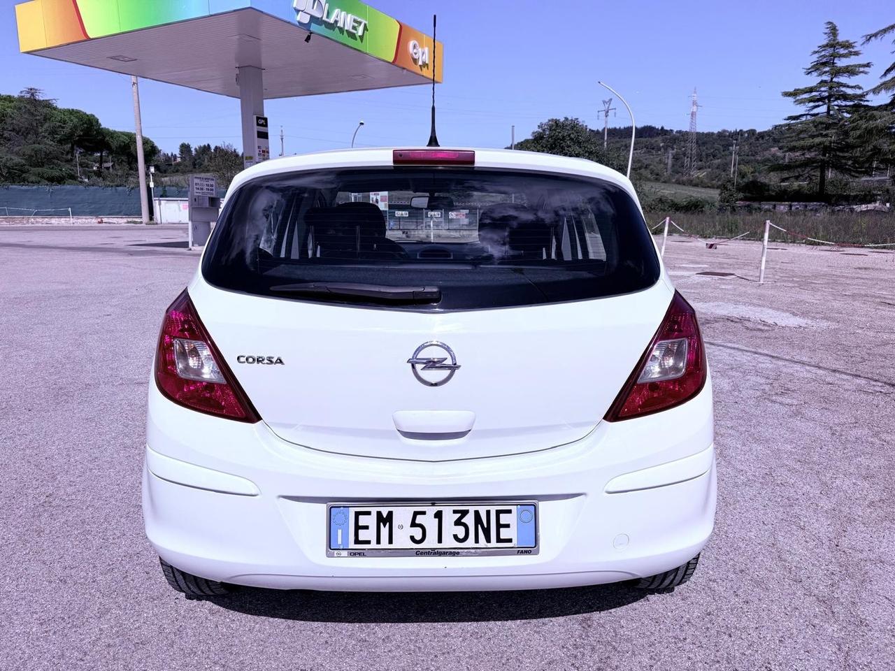 Opel Corsa 1.2 85CV 5 porte GPL-TECH Elective