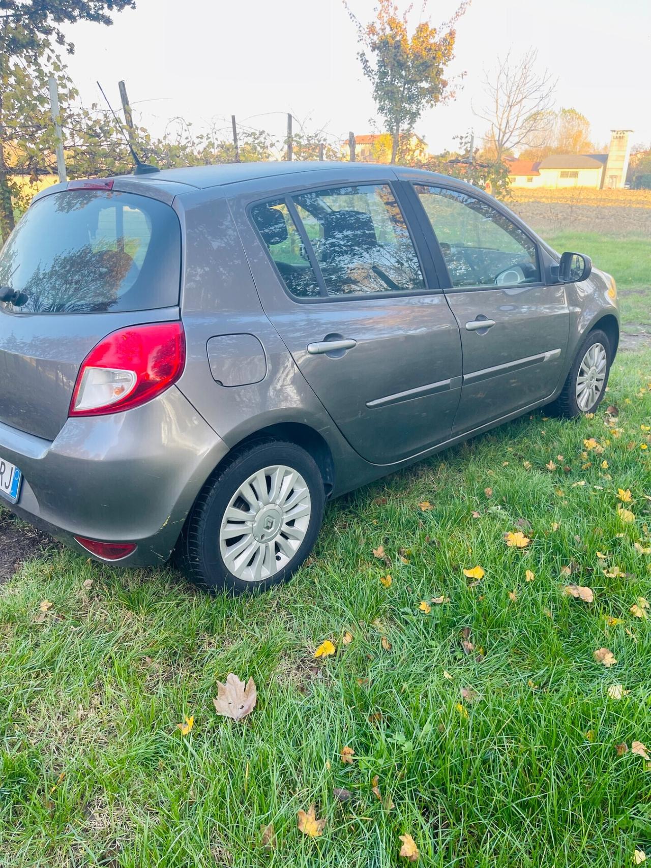 Renault Clio 1.2 16V 5 porte GPL 20th Anniversario