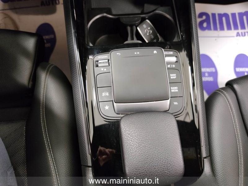 Mercedes-Benz GLA GLA 200 Automatic 4Matic Sport + Navi