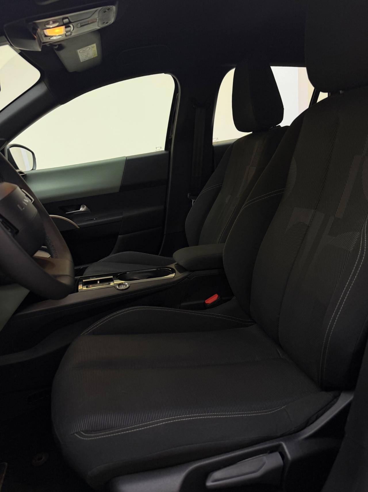 Lancia Ypsilon Hybrid e-DCT