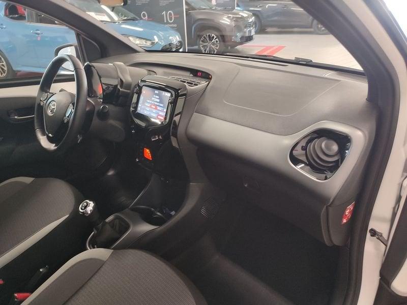 Toyota Aygo Connect 1.0 VVT-i 72 CV 5 porte x-you