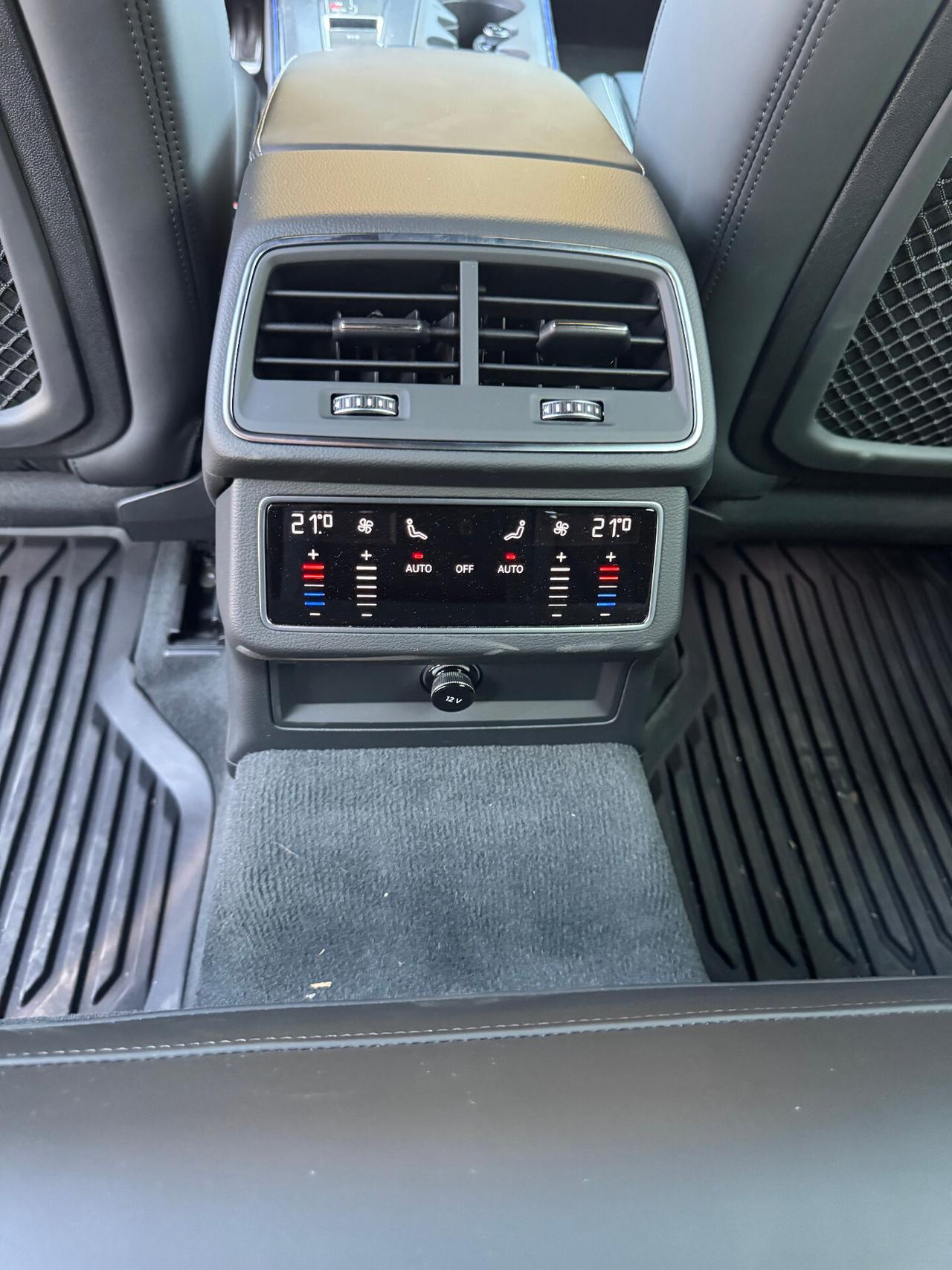 Audi A6 Avant 55 2.0 TFSI e quattro ultra S tronic line edition