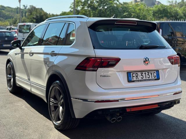 VOLKSWAGEN Tiguan 1.6 TDI SCR Sport BlueMotion Technology R LINE