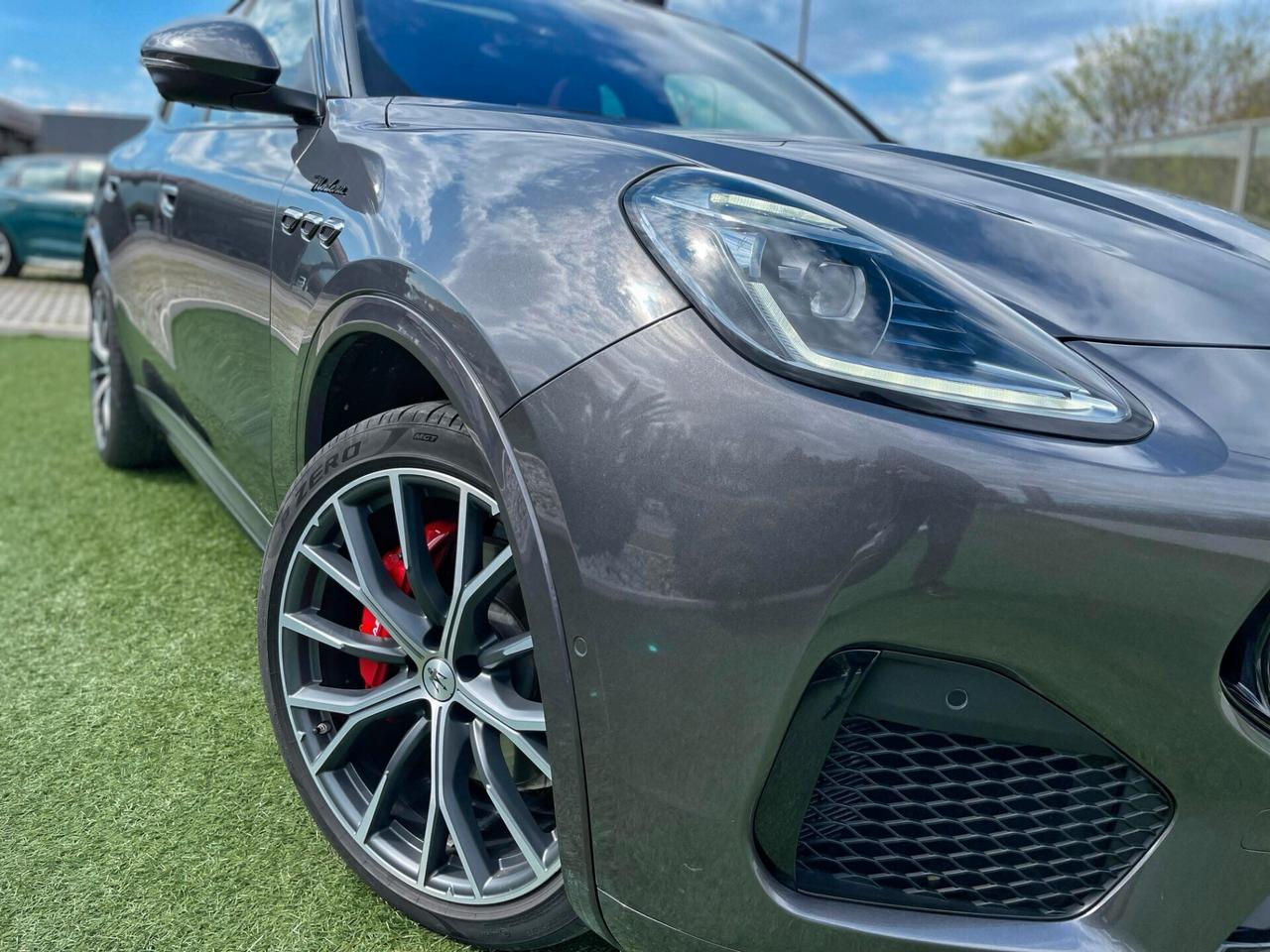 Maserati Grecale MHEV 330 CV AWD Modena IVA ESPOSTA PELLE ROSSA