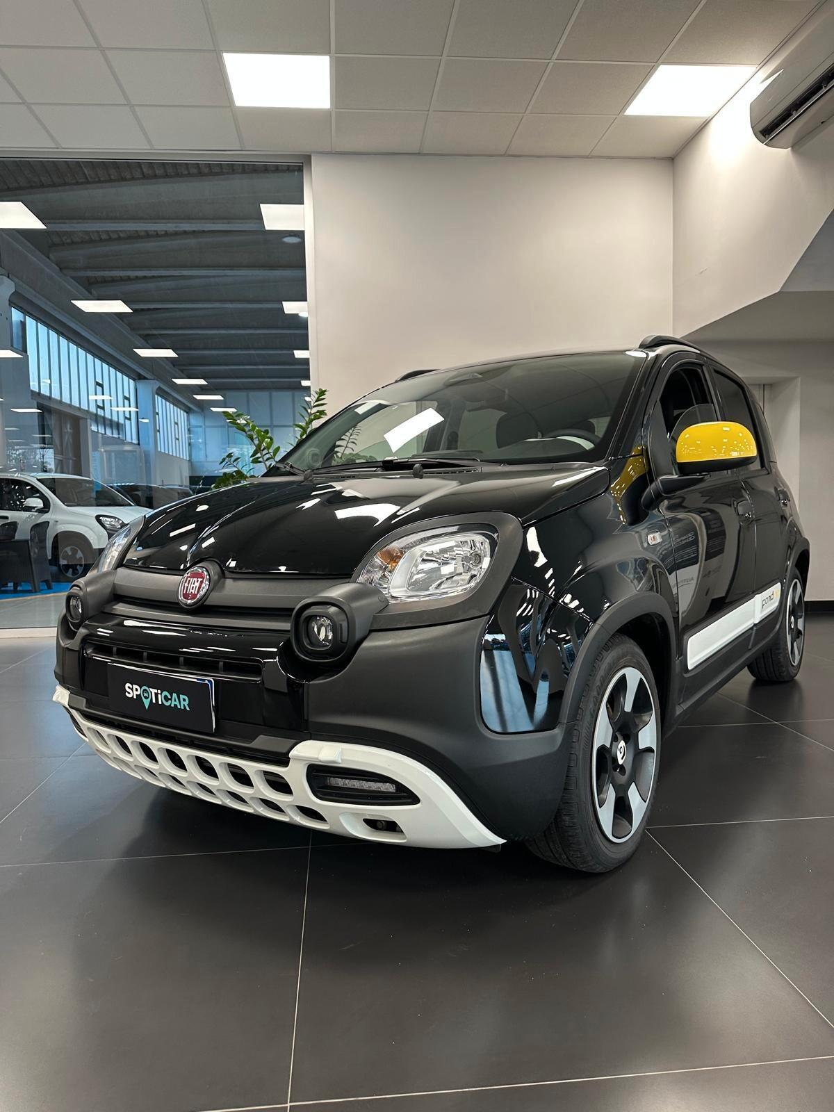 Fiat Panda 1.0 FireFly S&S Hybrid Pandina Cross