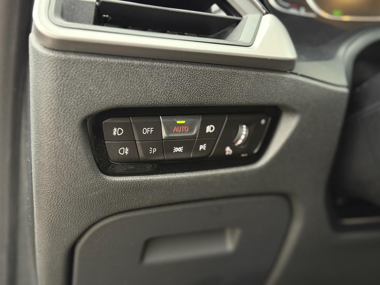 BMW 320d 2021 48V xDrive Touring