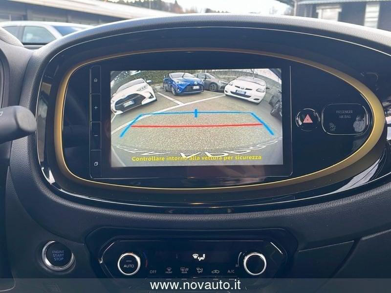 Toyota Aygo X 1.0B (72 CV) Lounge S-CVT