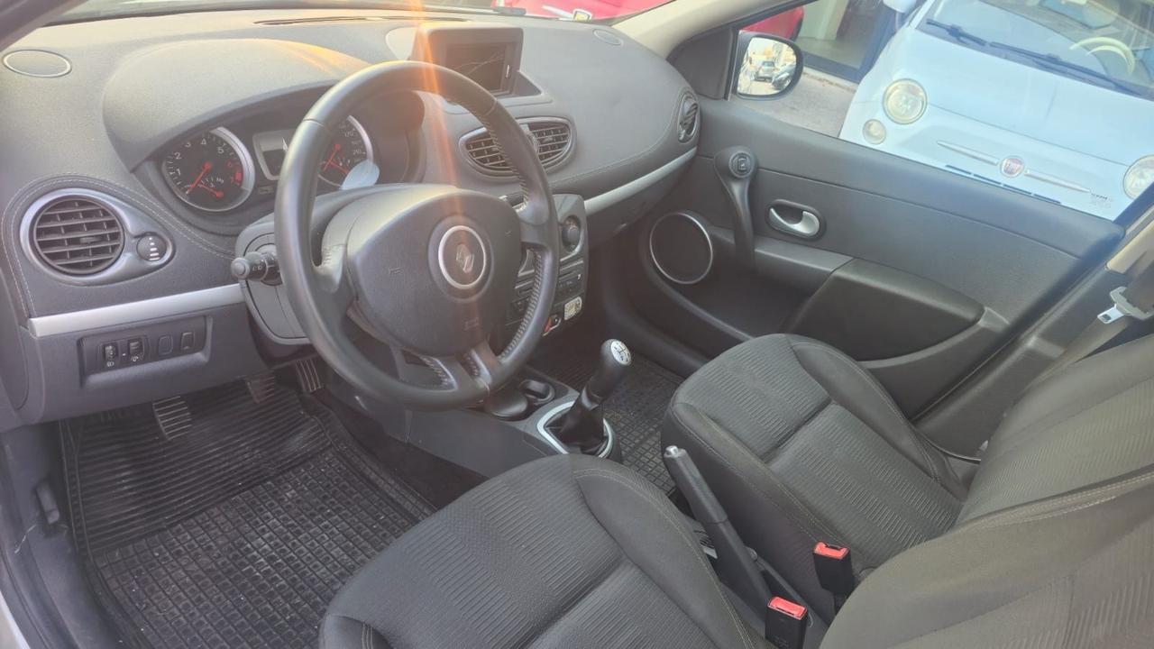 Renault Clio 1.2 16V 5 porte 20th Anniversario