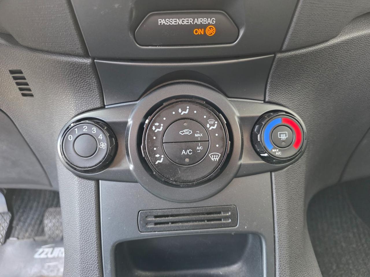 Ford Fiesta 1.5 TDCi Titanium #7408