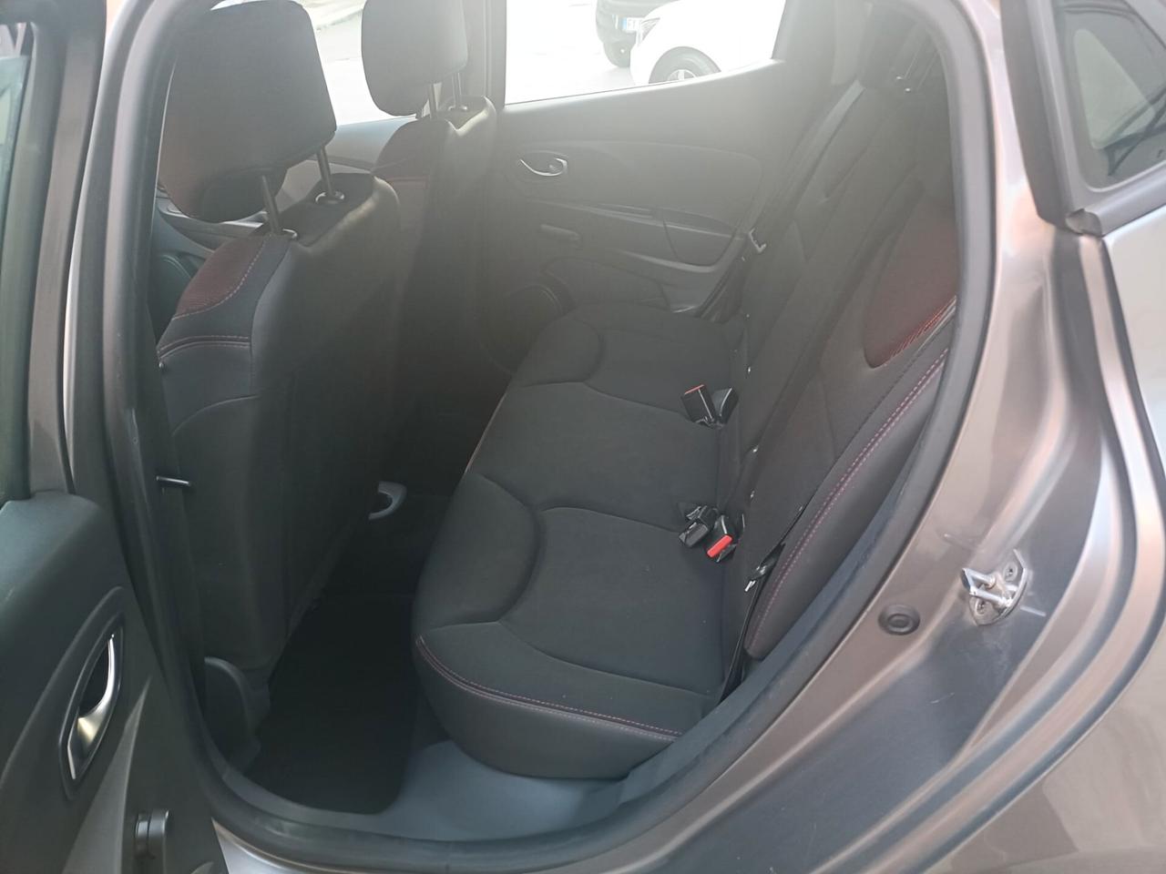 Renault Clio 1.2 75CV 5 porte Live