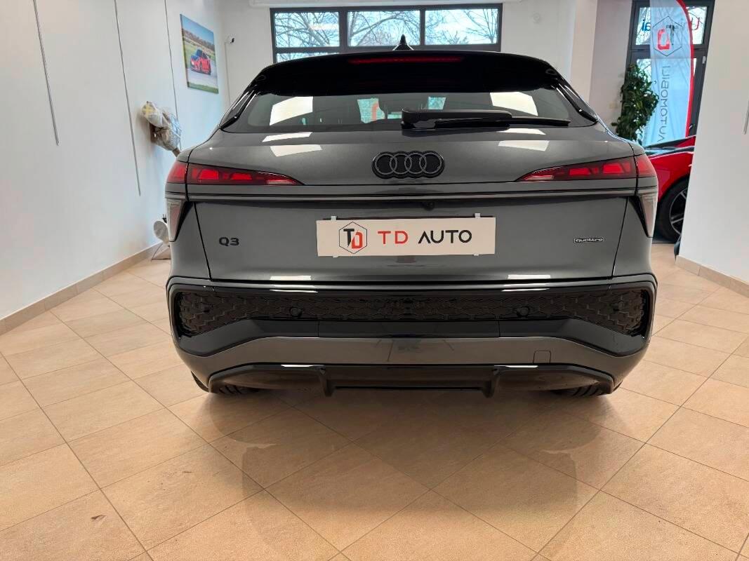 Audi Q3 Sportback Sportback TFSI S Line Quattro 204cv-Tetto-Sosp. Pneu
