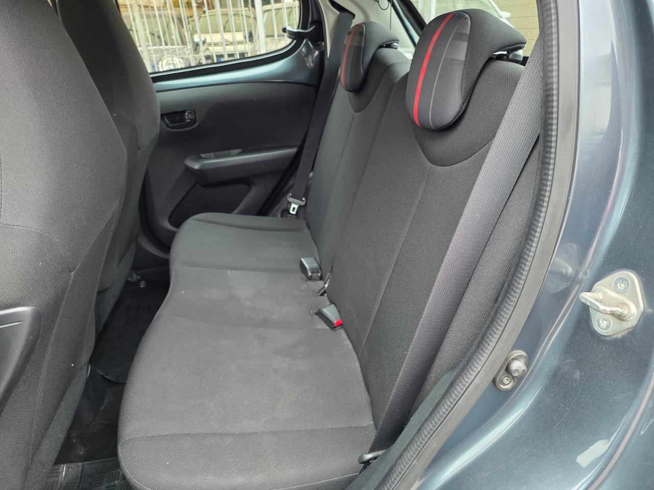 Peugeot 108 2015 solo 70000km