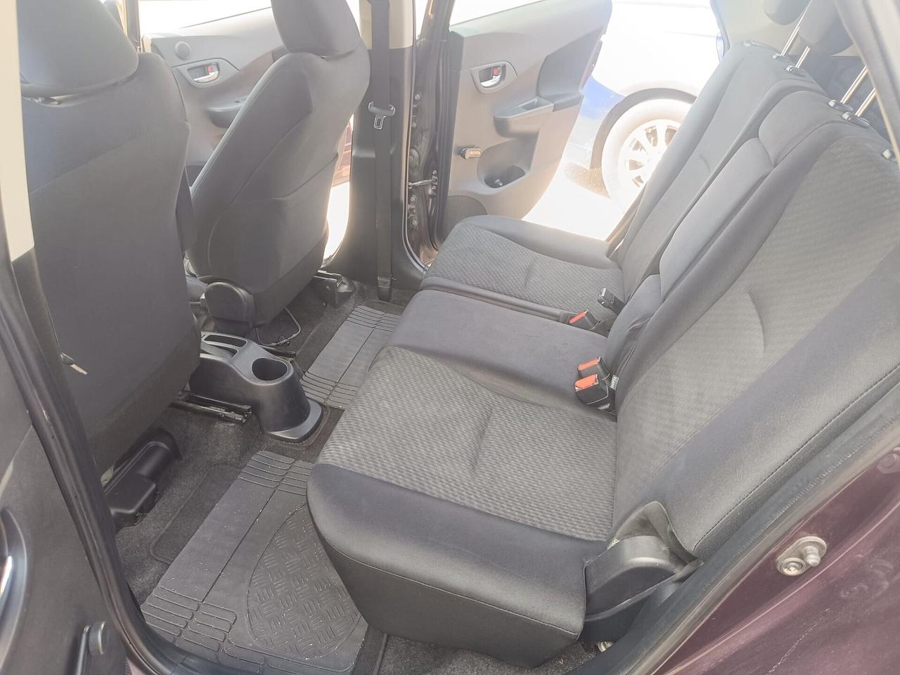 Toyota Verso-S 1.4D MT Active
