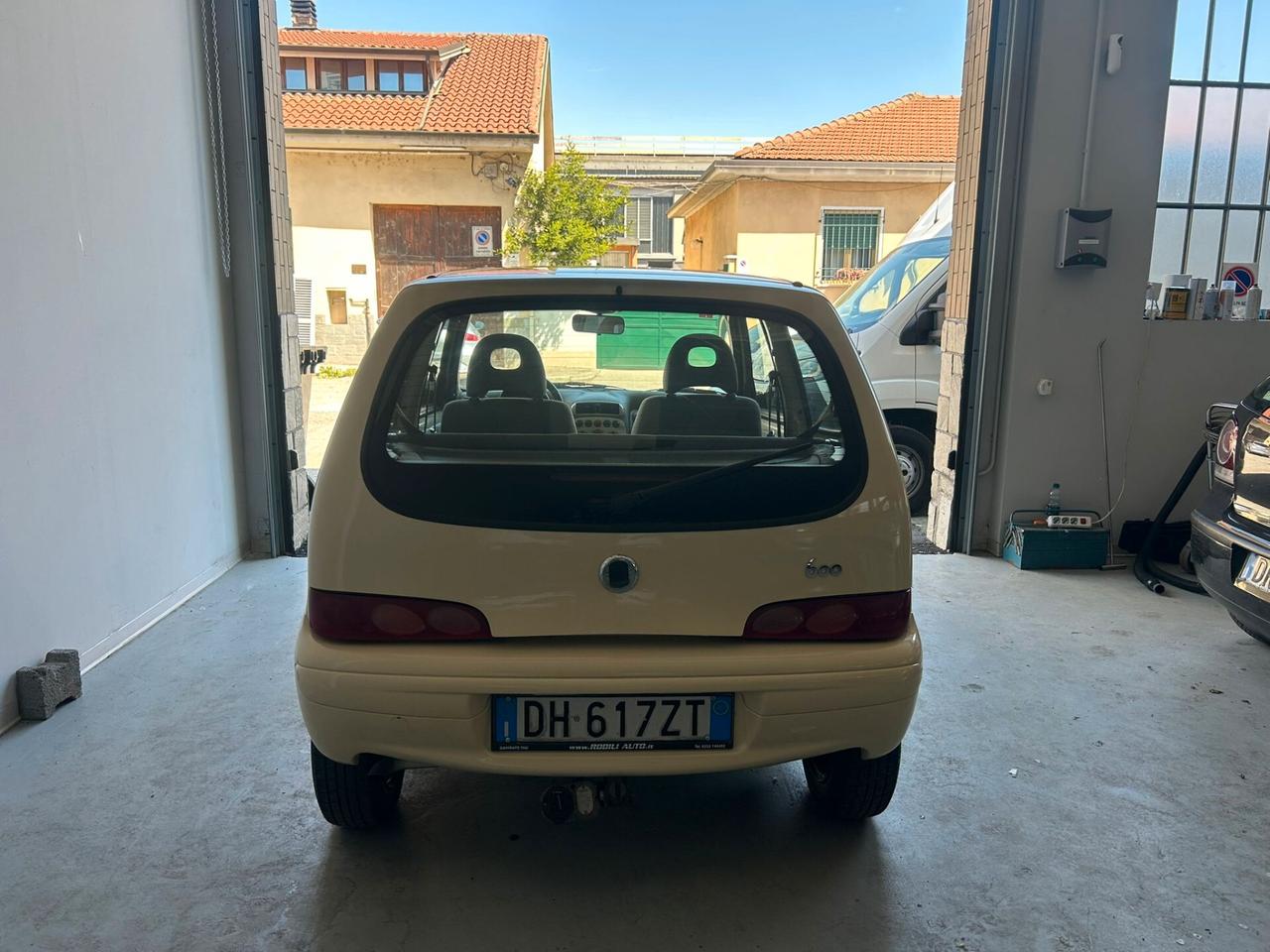 Fiat 600 1.1 50th Anniversary