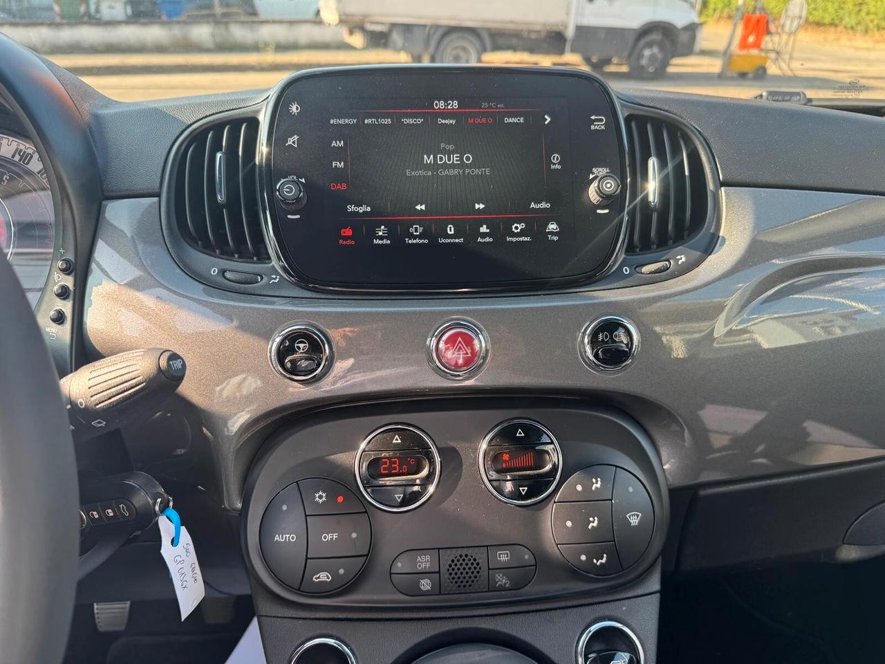 Fiat 500 1.0 Hybrid