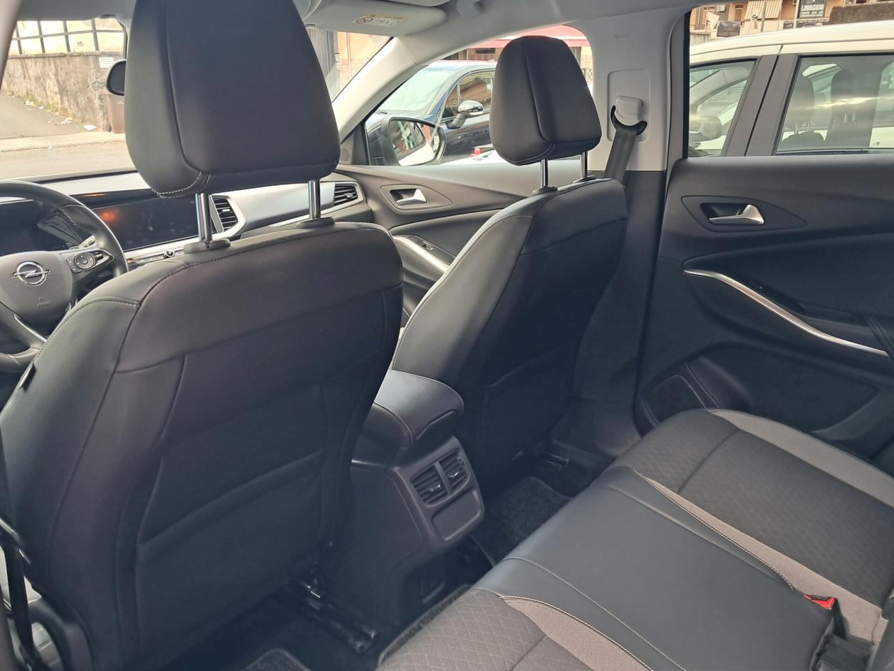 Opel Grandland 1.5 Ecotec aut. Business Elegance