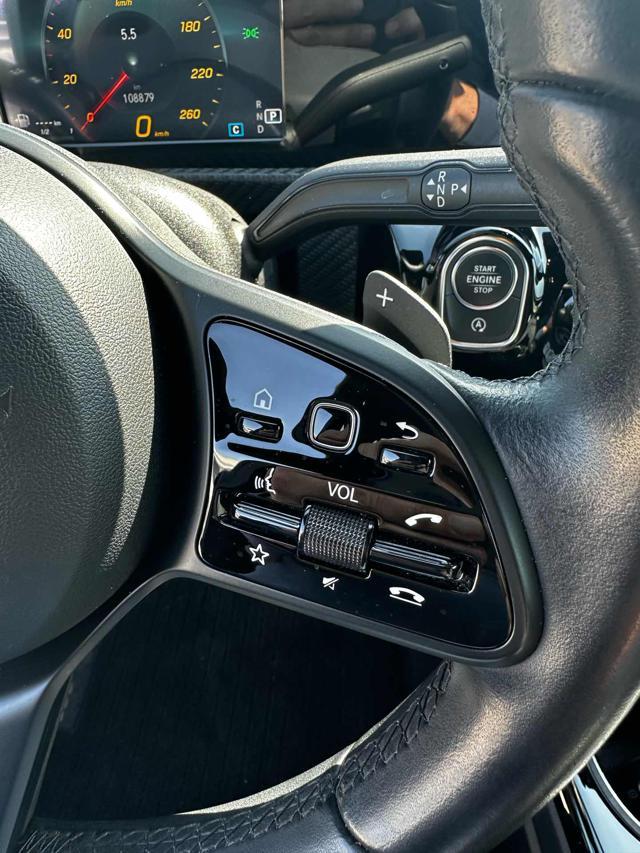 MERCEDES-BENZ A 200 Automatic Sport
