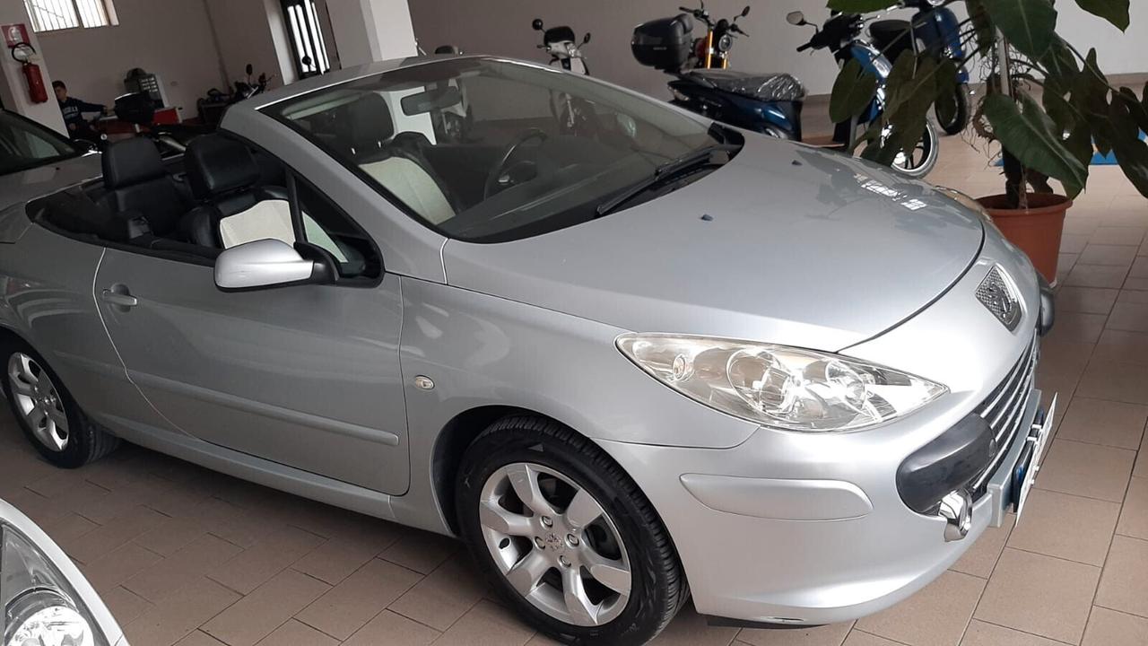 Peugeot 307 1.6 16V CC con GPL