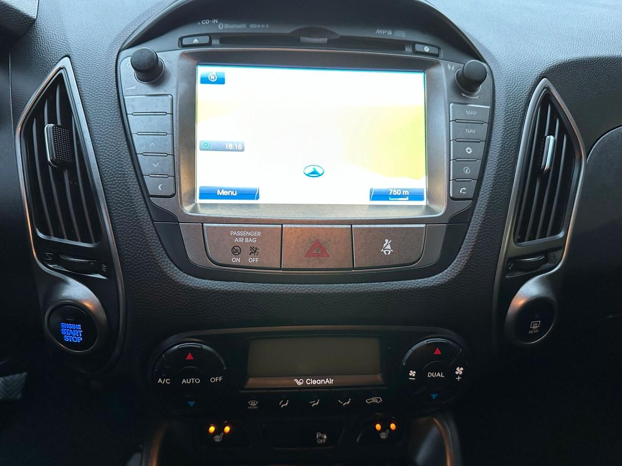 Hyundai iX35 1.7 CRDi 2WD Xpossible