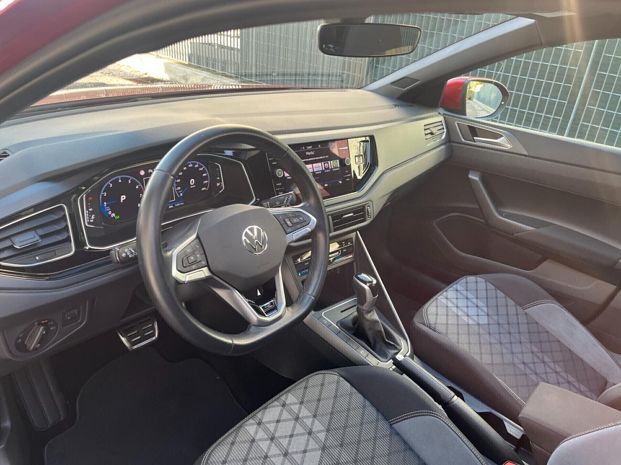 Volkswagen Taigo 1.0 TSI 115 CV DSG R-Line**km 35649**08/2024