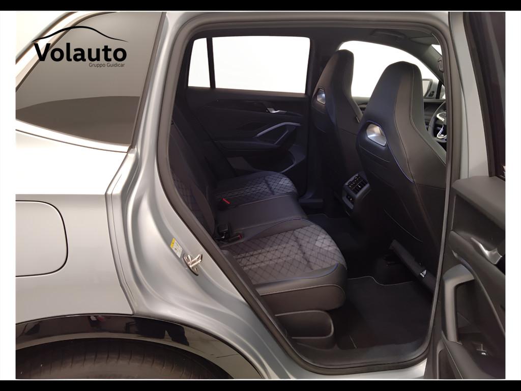 VOLKSWAGEN Tiguan III 2024 - Tiguan 2.0 tdi R-Line 150cv dsg