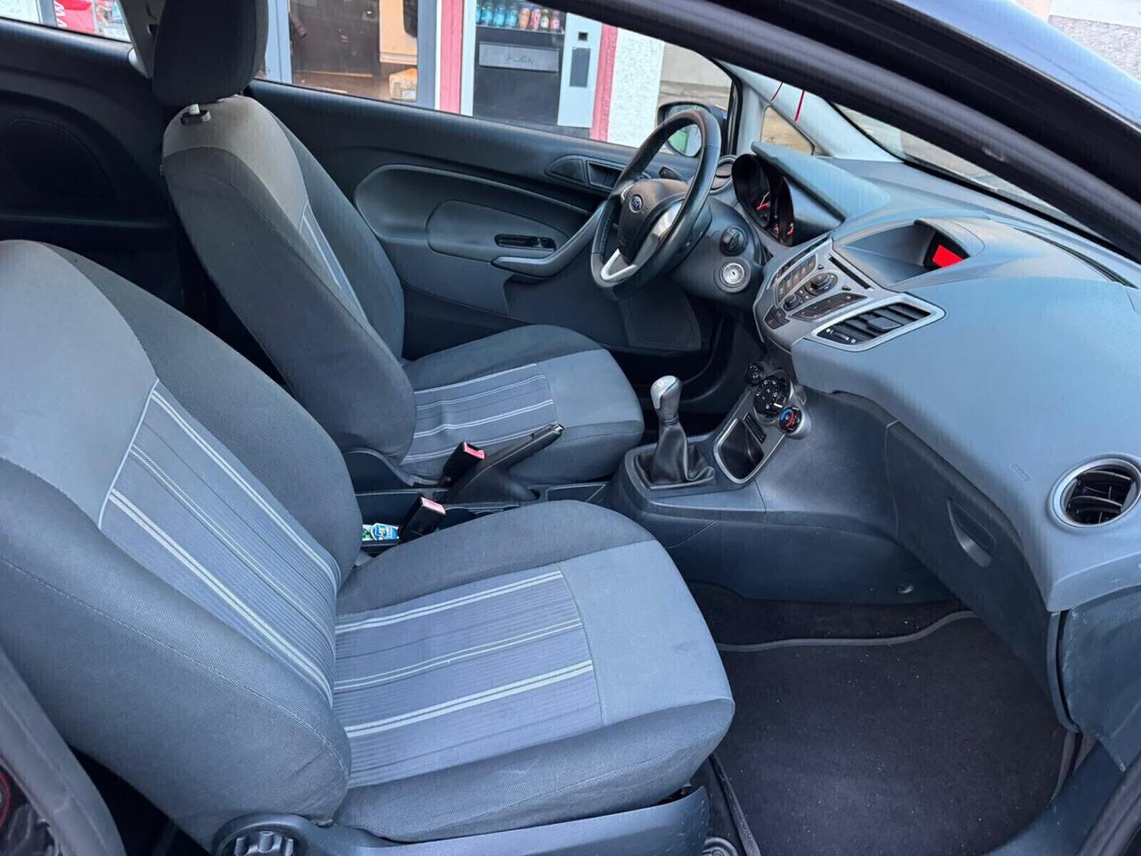 FORD FIESTA 1.2 NEOPATENTATI