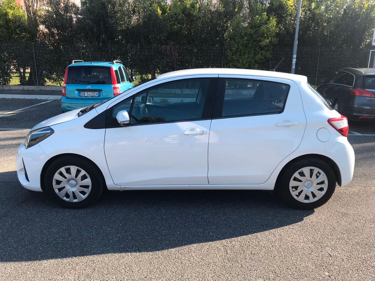 Toyota Yaris 1.0 5 porte Active