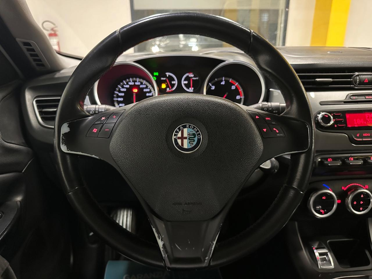 Alfa Romeo Giulietta 1.6 JTDm-2 105 CV Distinctive
