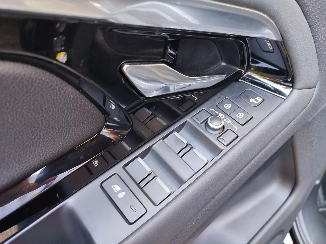 Land Rover Range Rover Evoque R-Dynamic D 1 #6679