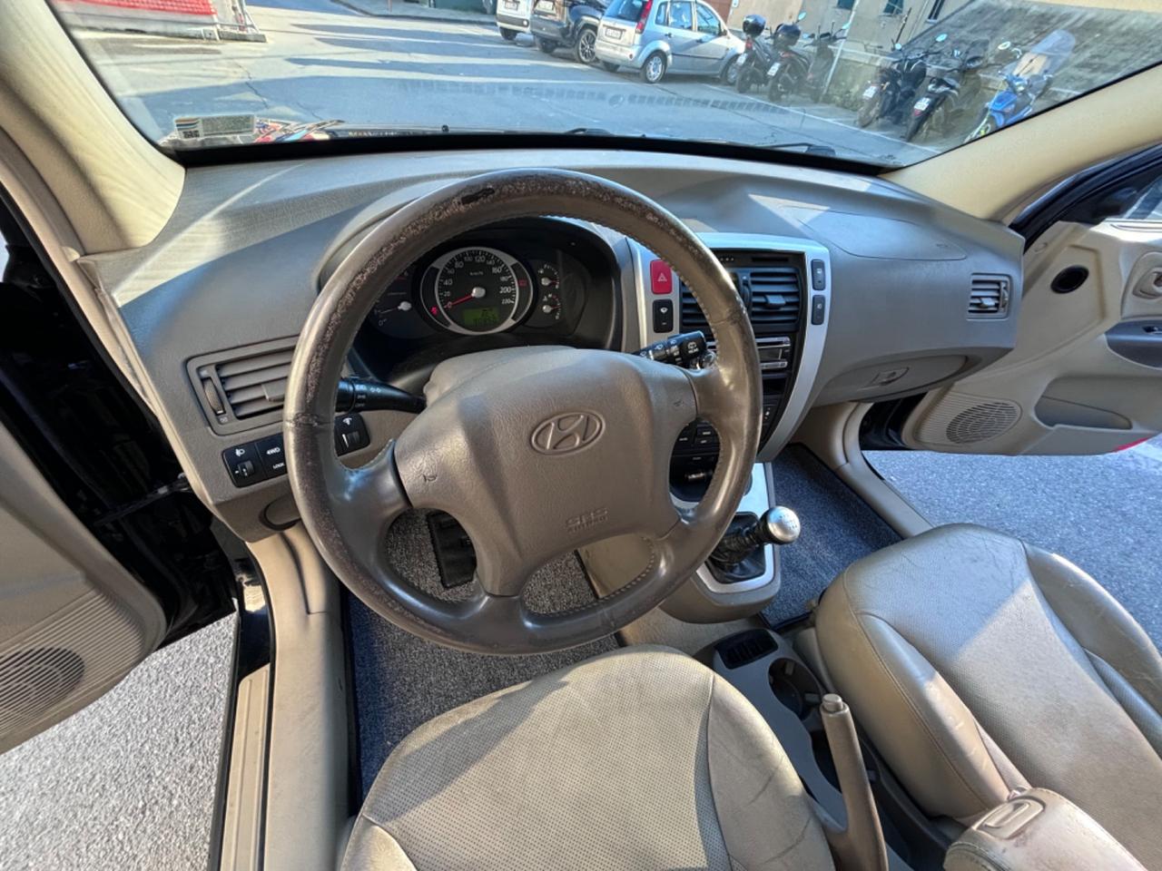 Hyundai Tucson 2.0 CRDi VGT Dynamic 4x4 unico proporrai