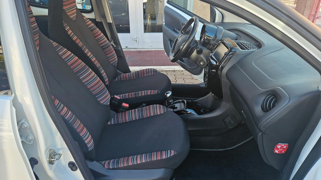 Citroen C1 5p 1.0 vti 72cv CAMBIO AUTO-CARPLAY