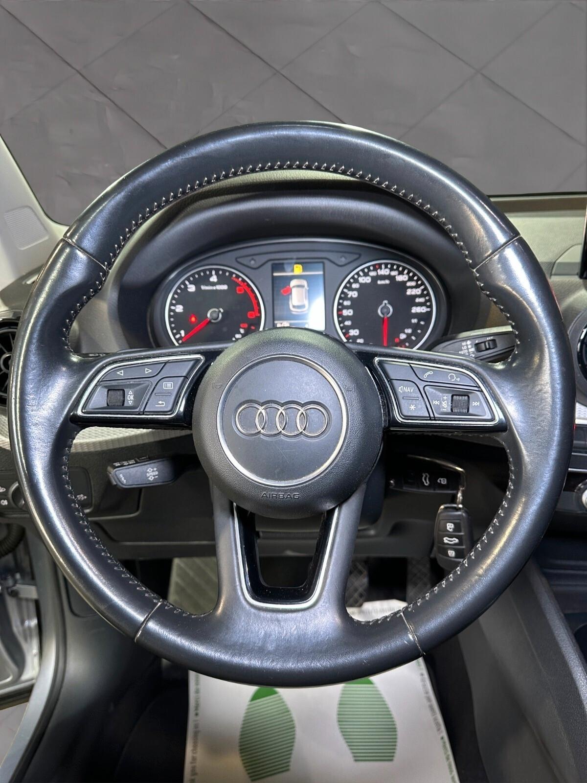 Audi Q2 2.0 TDI quattro S tronic Business